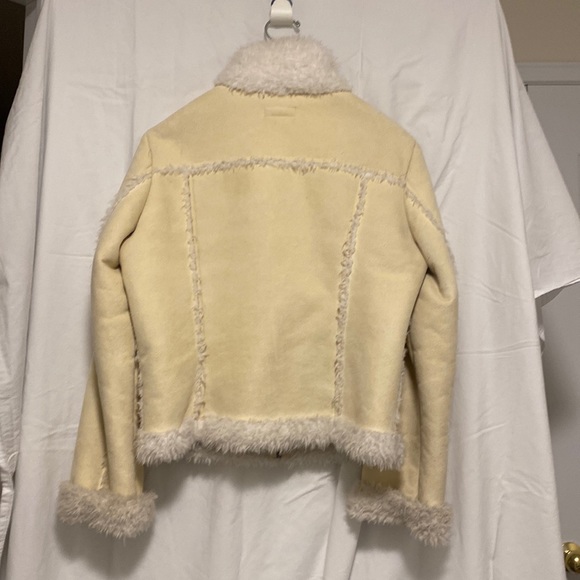 BEBE Faux Suede Sherpa Cropped Jacket - Picture 3 of 8